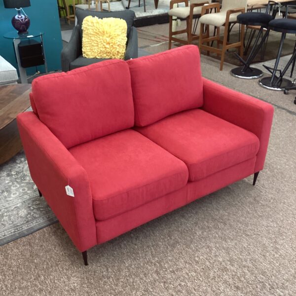 red velvet loveseat