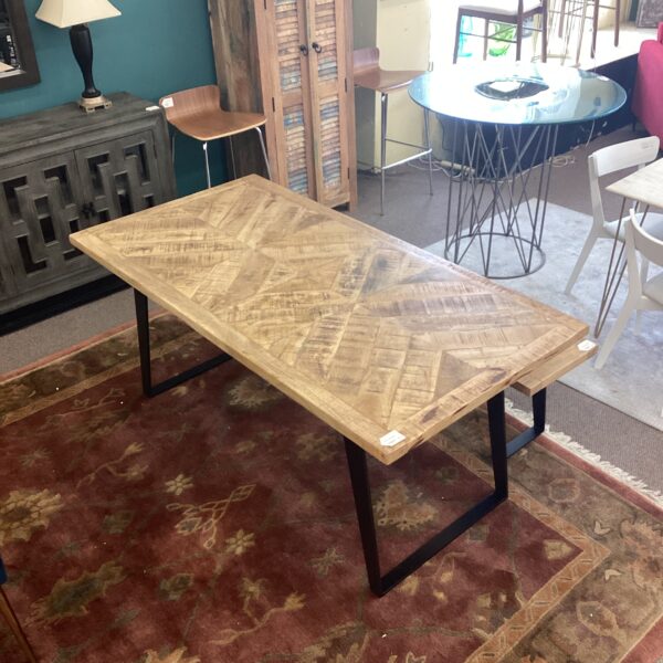 chevron style dining table