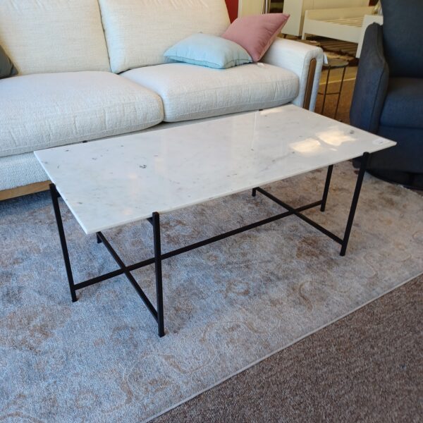 marble top rectangular coffee table