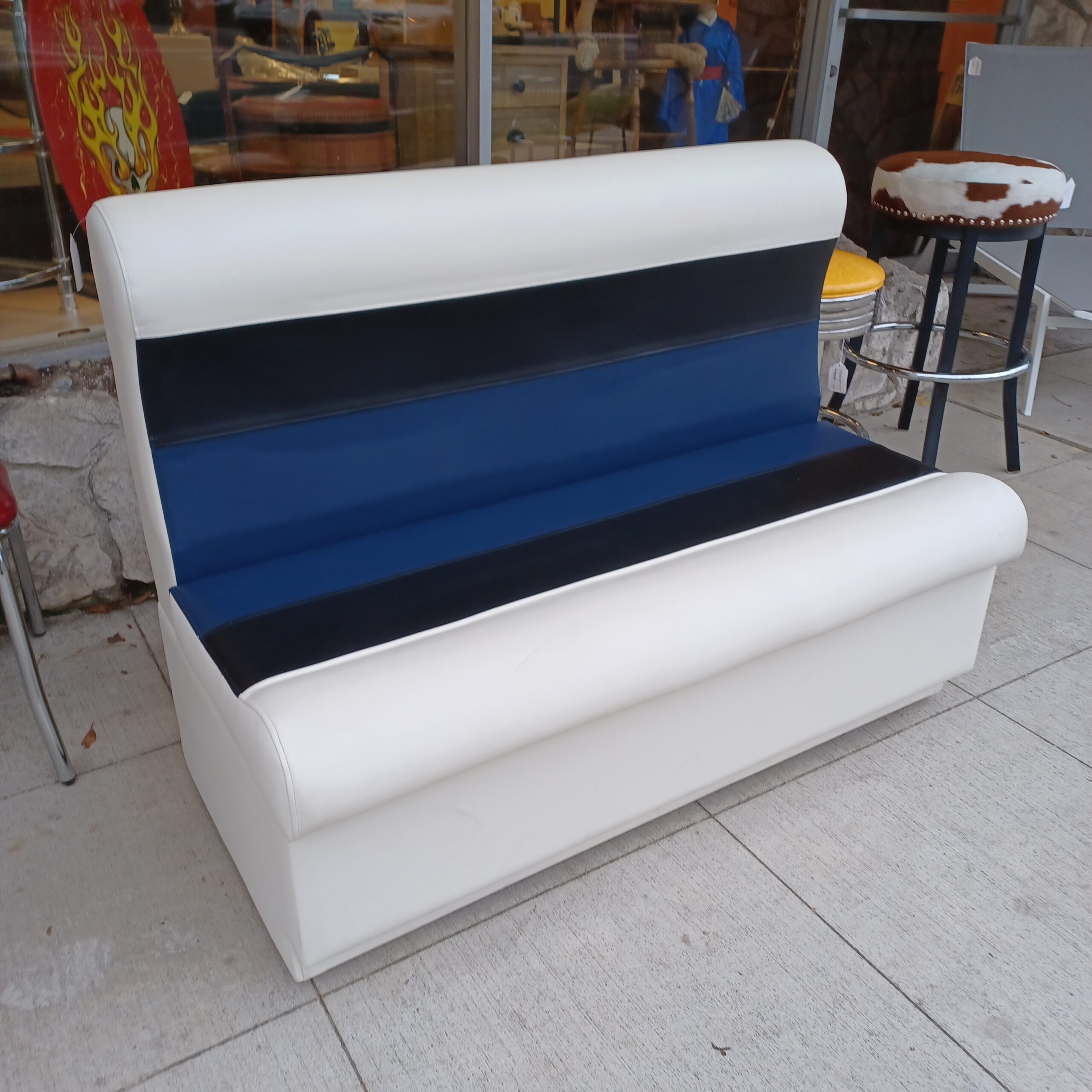 white blue & black racing stripe pontoon boat bench