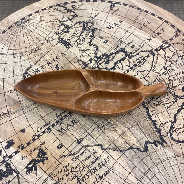 wooden leaf tray