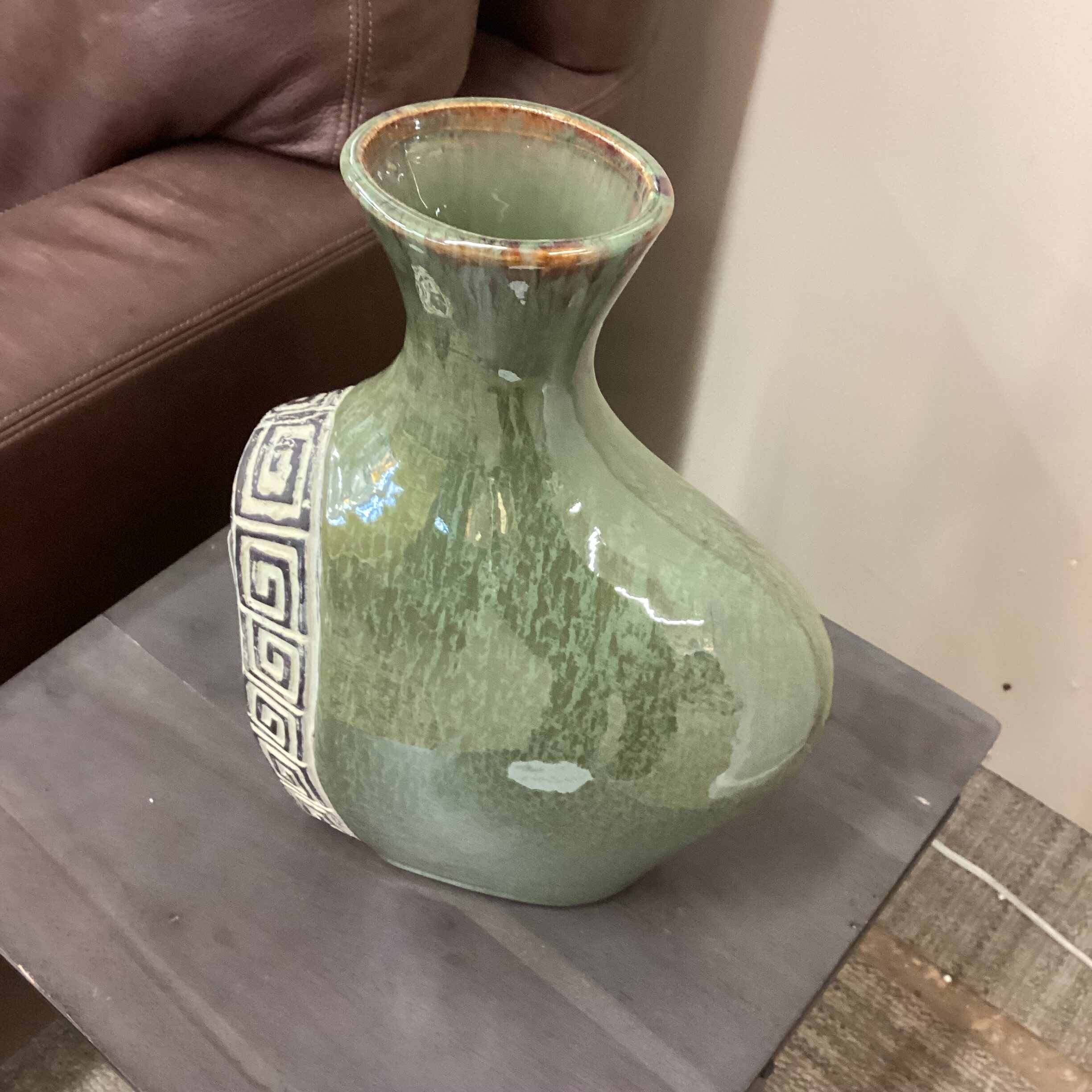 green vase w/geometric pattern