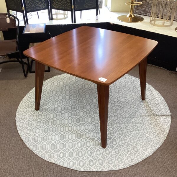 mc style square dining table