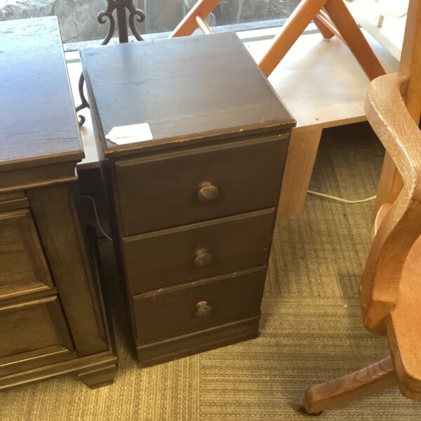 brown 3 drawer nightstand