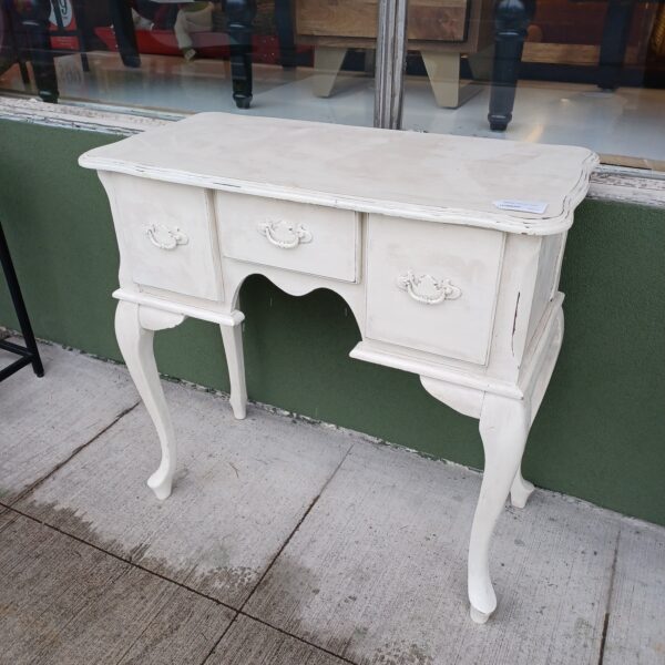 traditional whitewash console table