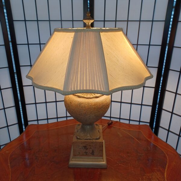 rust urn filagree table lamp