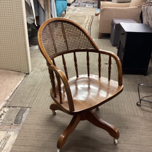 classic rattan back caster office chair