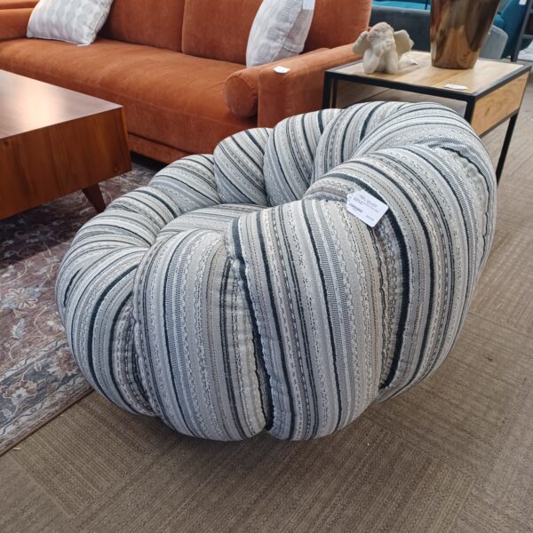 pumpkin swivel chair silver base black stripe