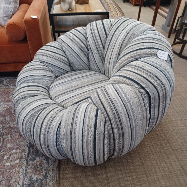 pumpkin swivel chair silver base black stripe