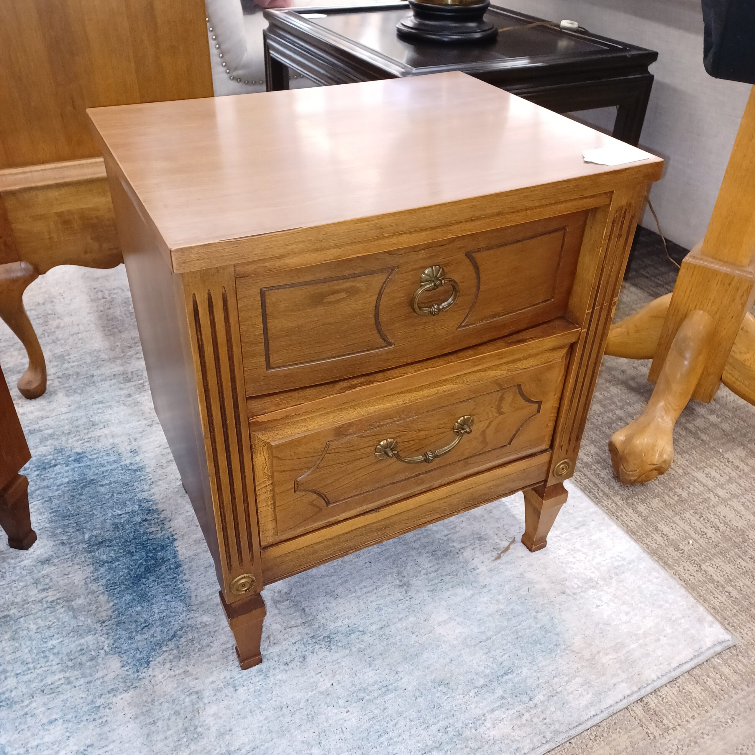 vintage ward fluted nightstand