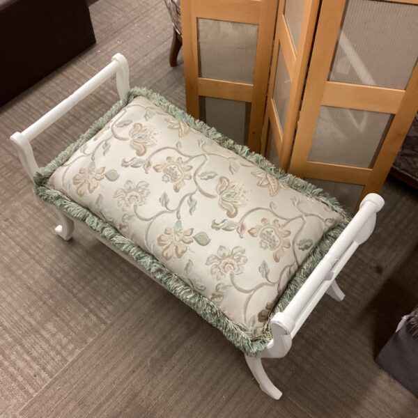 white bench w/arms & cushion